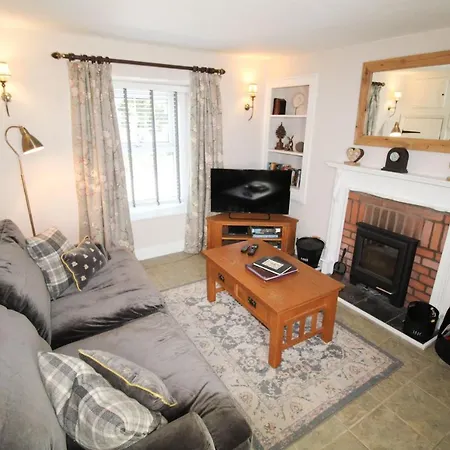Kirkstone Ideal For A Romantic Break Centrally Located In With Wood Burning Stove 펜션