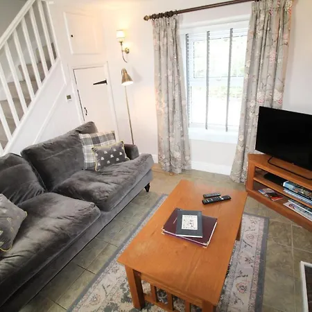 Kirkstone Ideal For A Romantic Break Centrally Located In With Wood Burning Stove